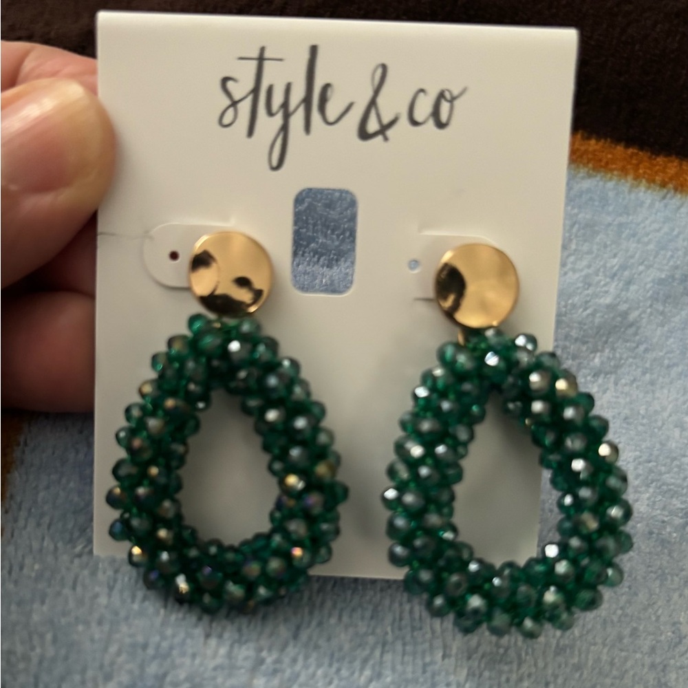 Style & Co. Gold and Green Beaded Earrings. NWT - Picture 3 of 4